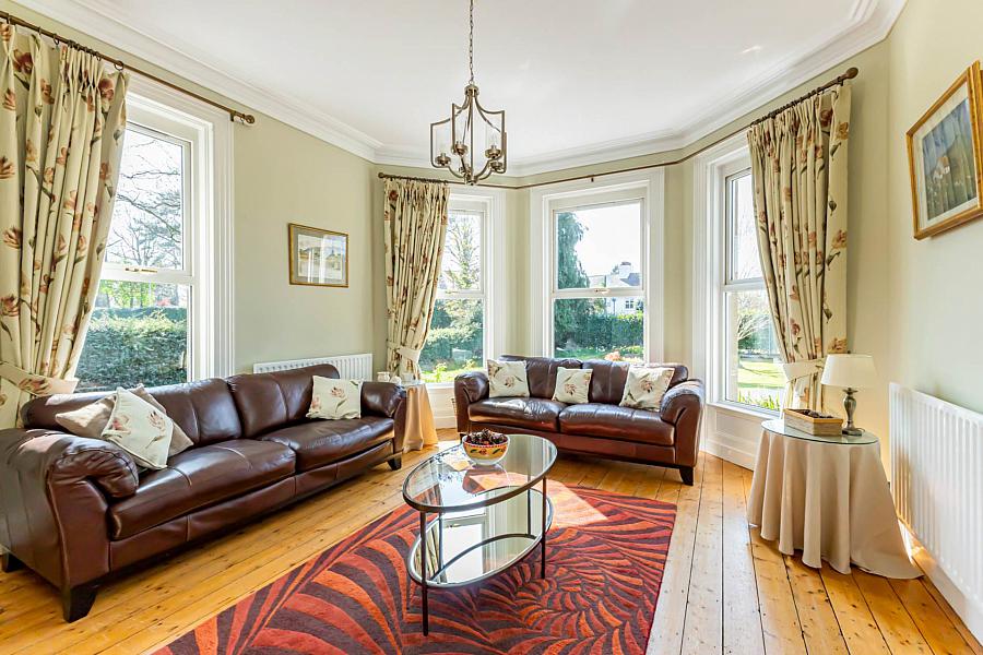 14 Magheralave Road