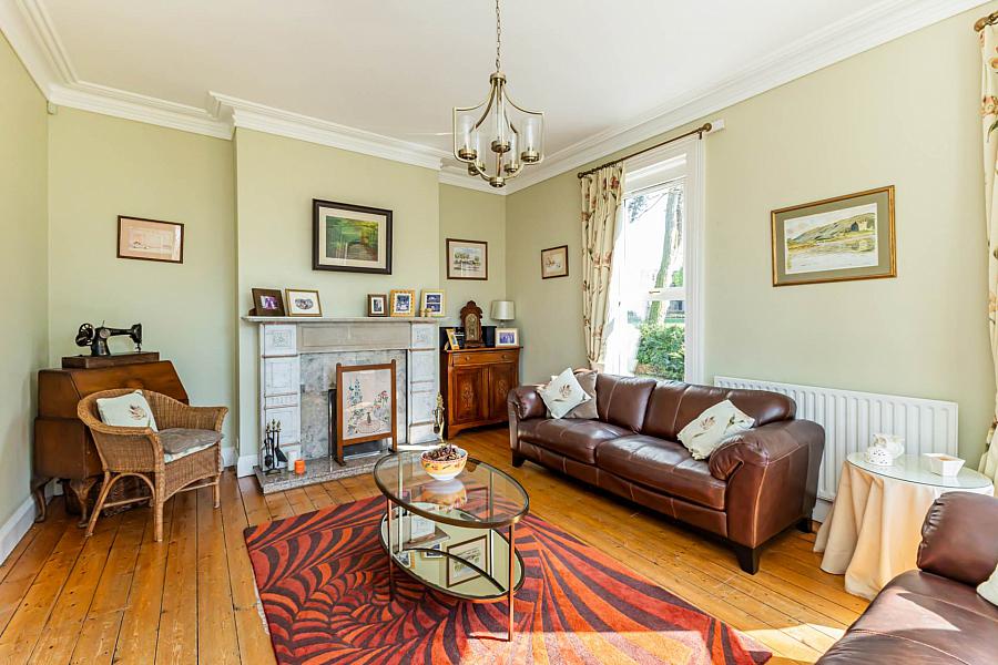 14 Magheralave Road