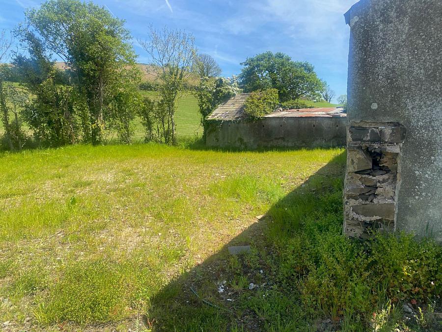 Approx. 35m South East Of Magheraknock Road