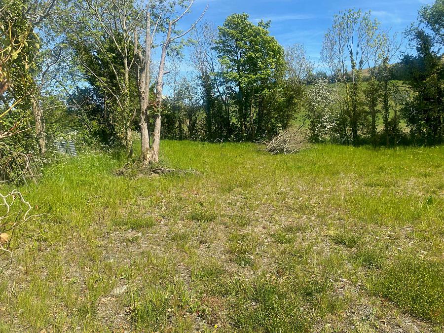 Approx. 35m South East Of Magheraknock Road