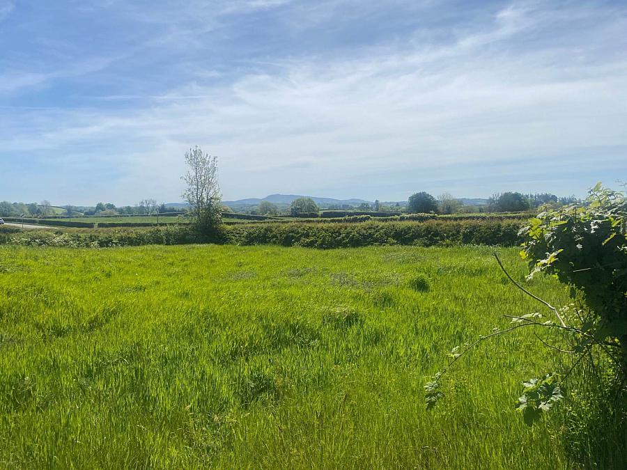 Approx. 35m South East Of Magheraknock Road