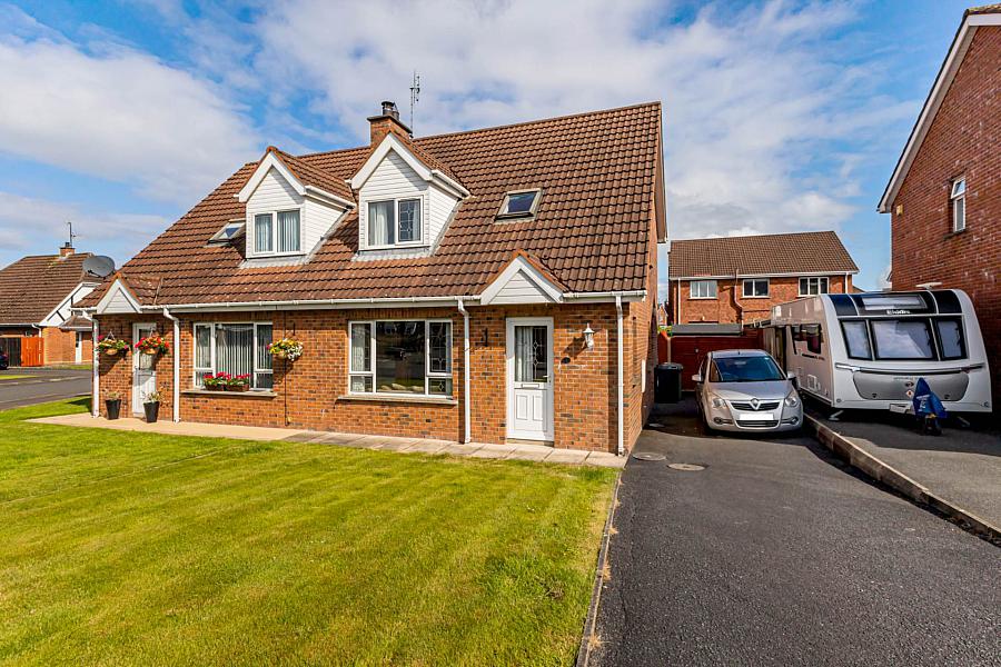 7 Willow Lodge,maghaberry, lisburn, BT28 2WL