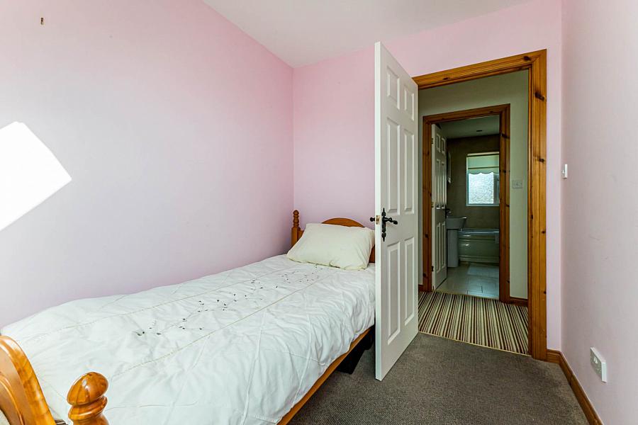 7 Willow Lodge