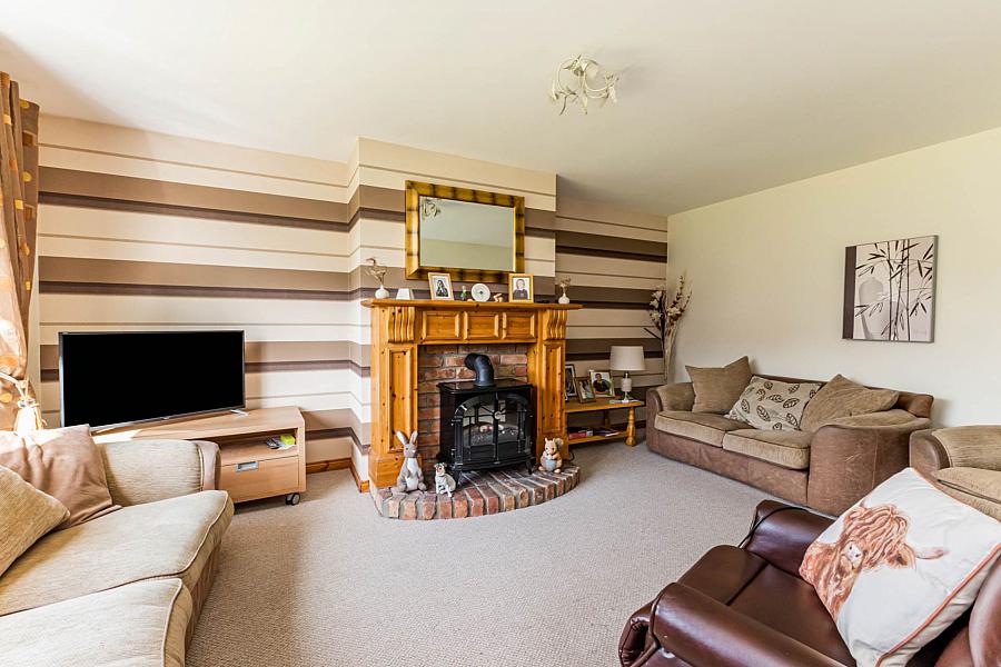 7 Willow Lodge