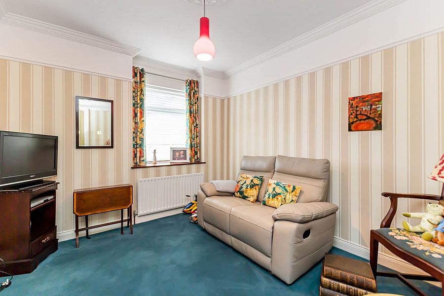 1 Cargacreevy Road