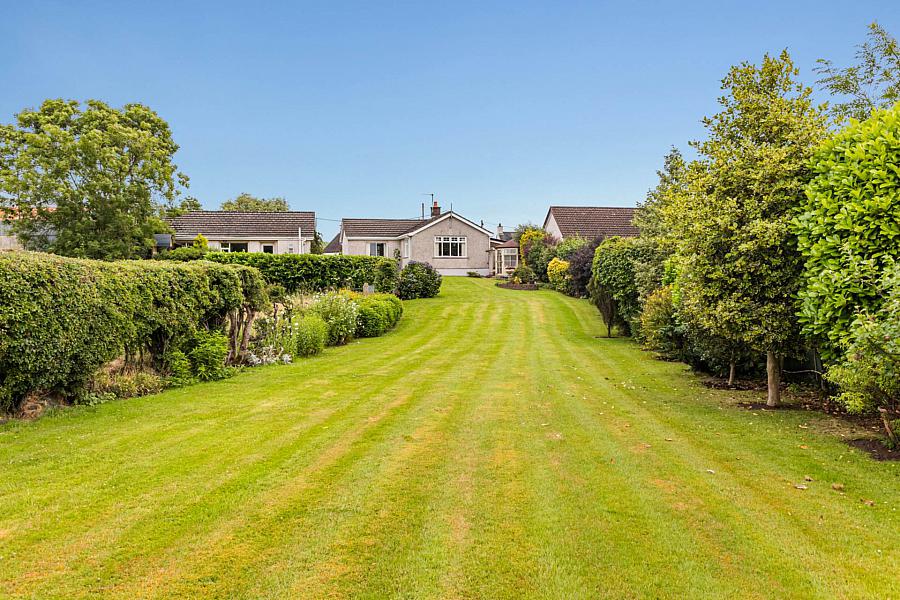 1 Cargacreevy Road