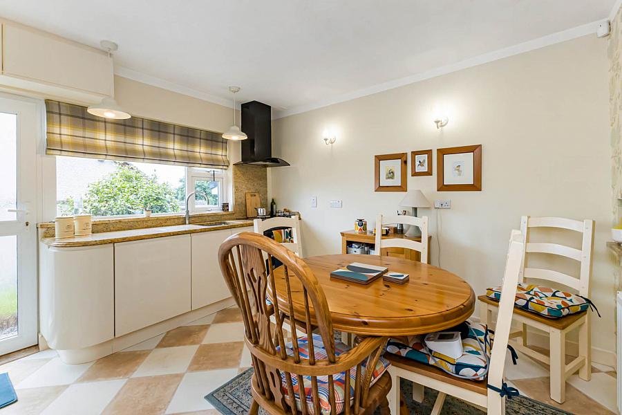 1 Cargacreevy Road