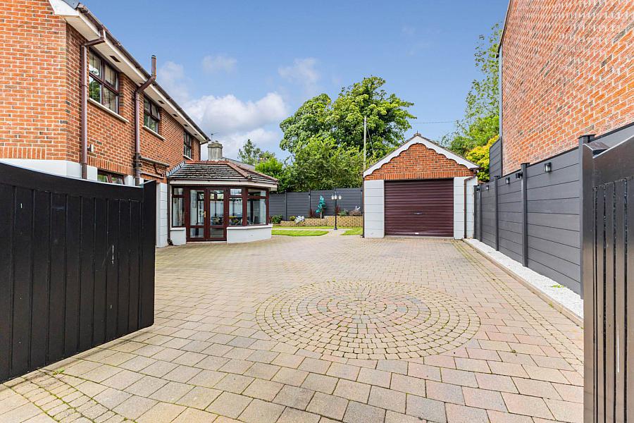 4 Church Glen