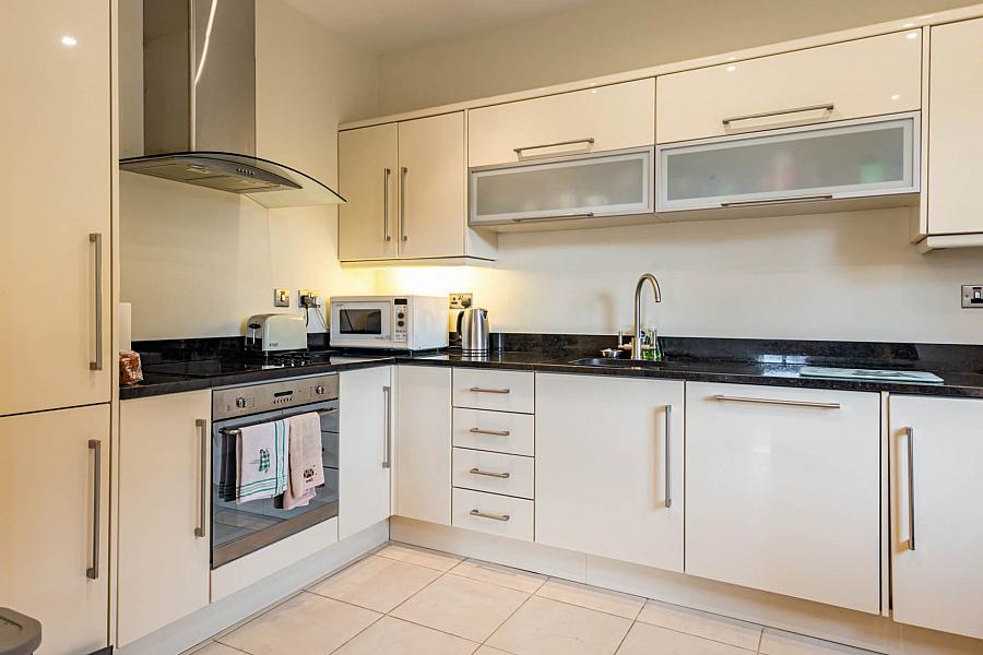 7 Thornleigh Mews