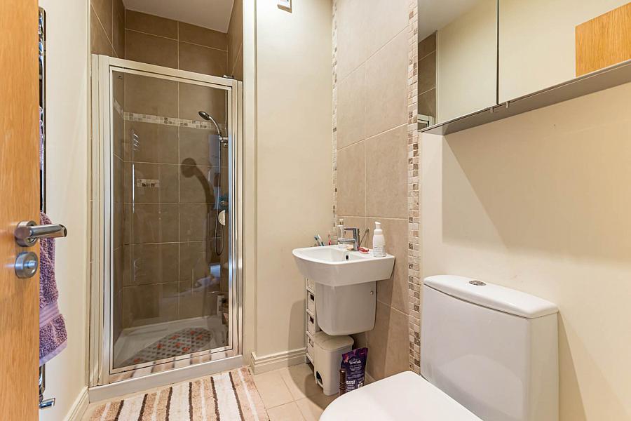 7 Thornleigh Mews
