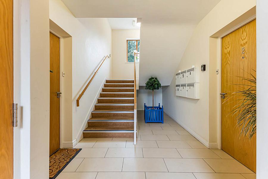 7 Thornleigh Mews