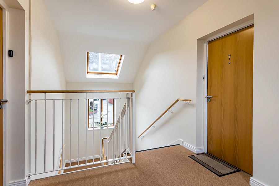 7 Thornleigh Mews