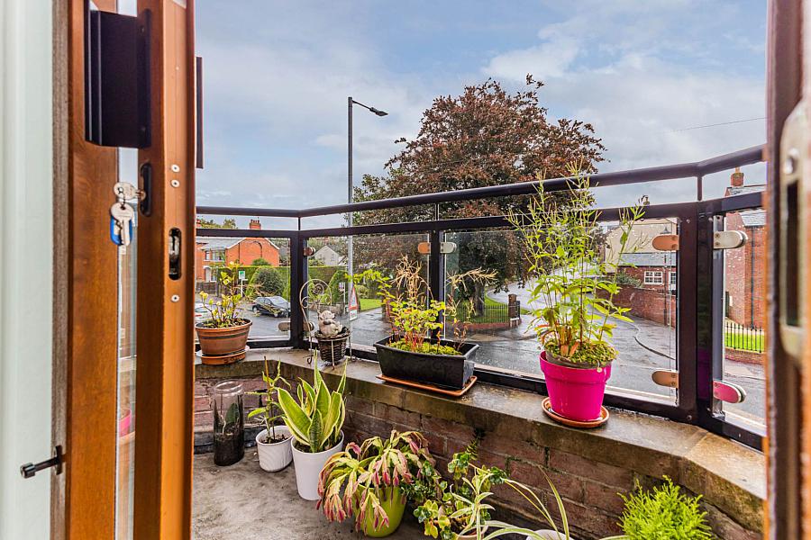 7 Thornleigh Mews