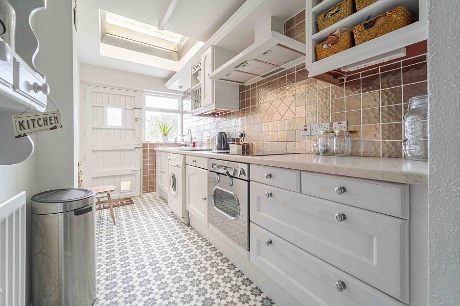 73 Hillhall Road