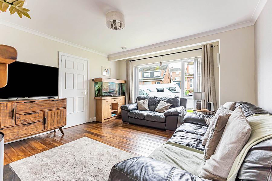 5 Sharry Drive 5 Sharry Drive