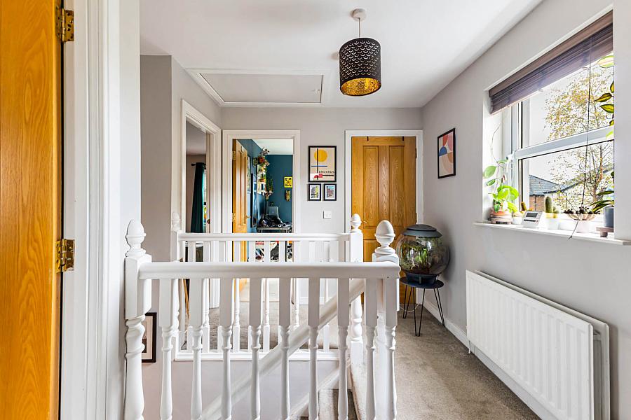 30 Lady Wallace Gardens