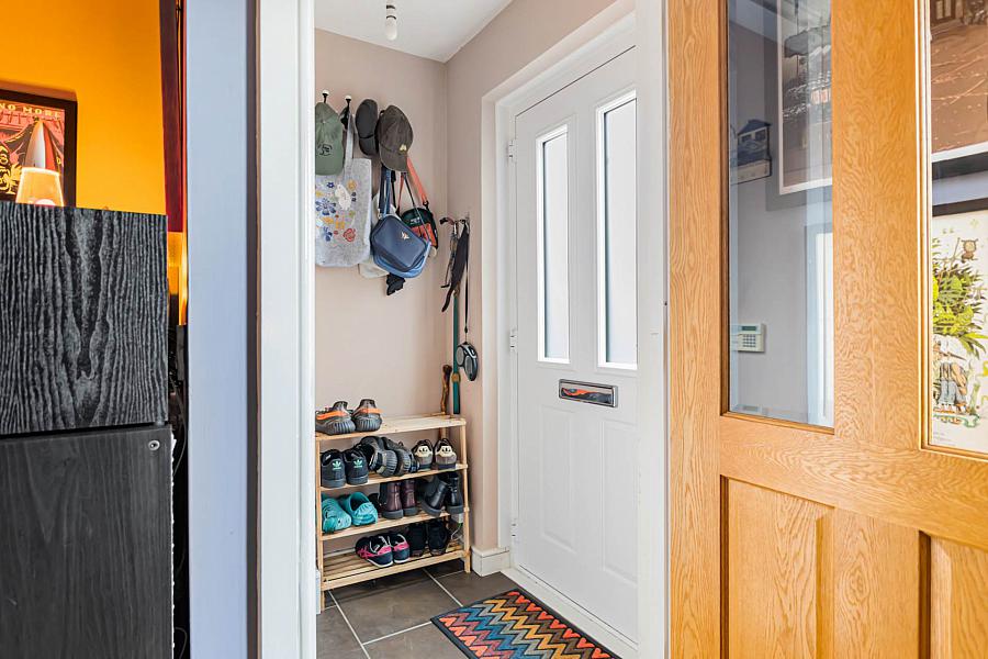 30 Lady Wallace Gardens