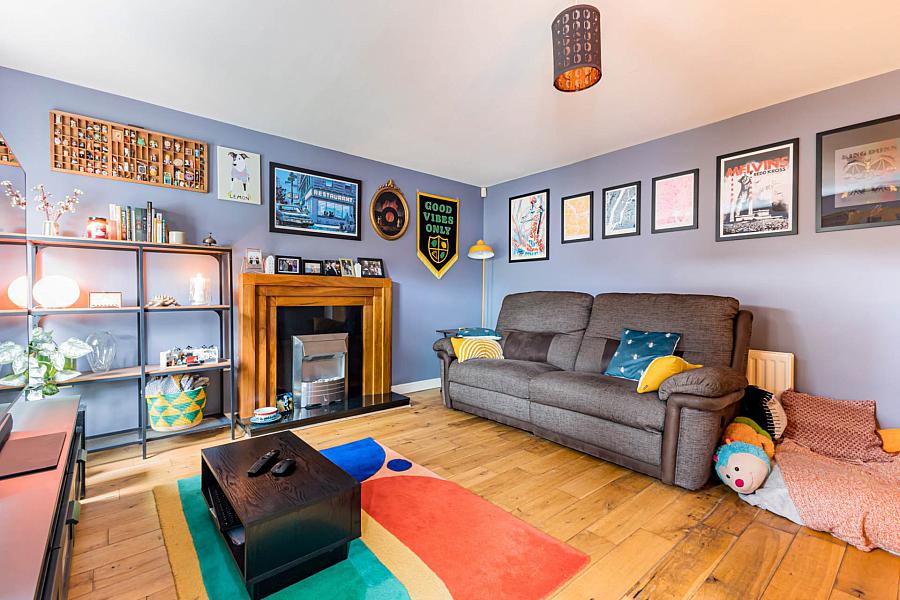 30 Lady Wallace Gardens