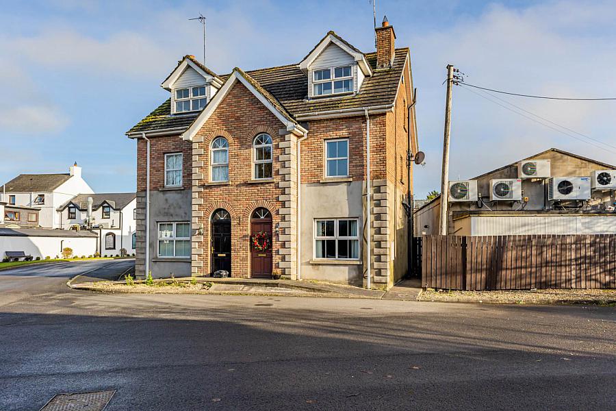 2 Maple Grove, Dromara, Dromore, BT25 2BQ