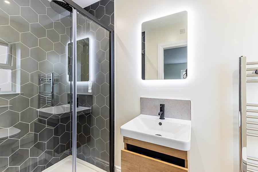 16 Churchview Meadows