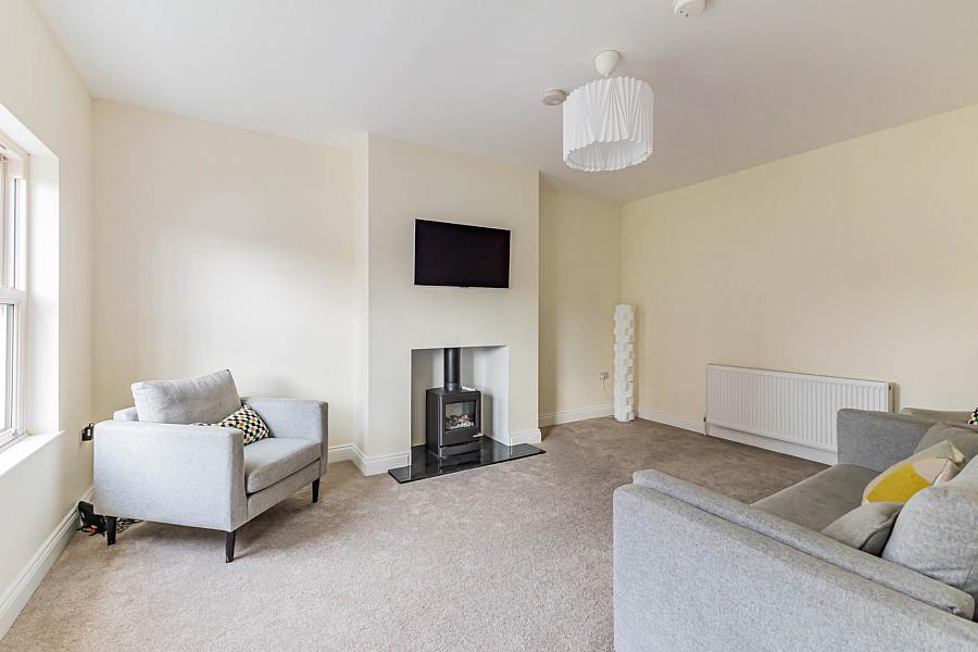 16 Churchview Meadows