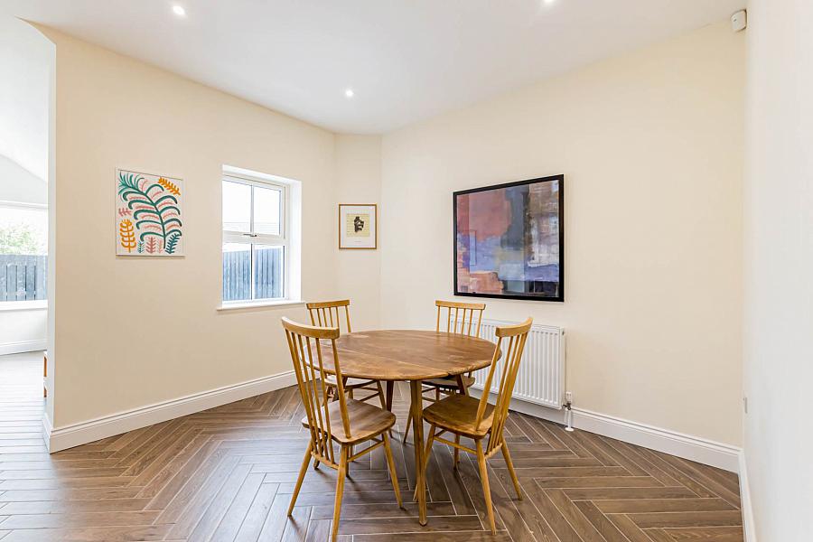 16 Churchview Meadows