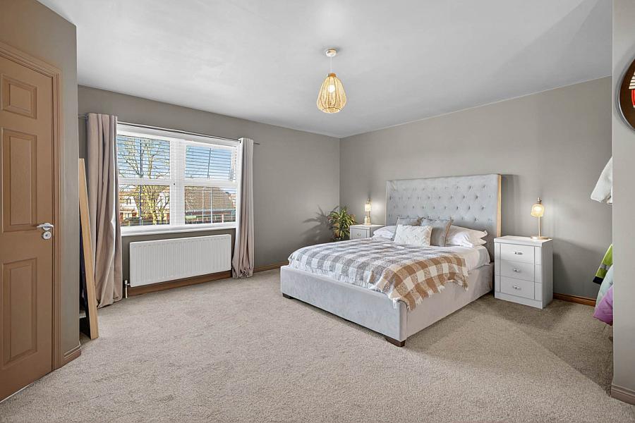 76 Wellington Park Avenue