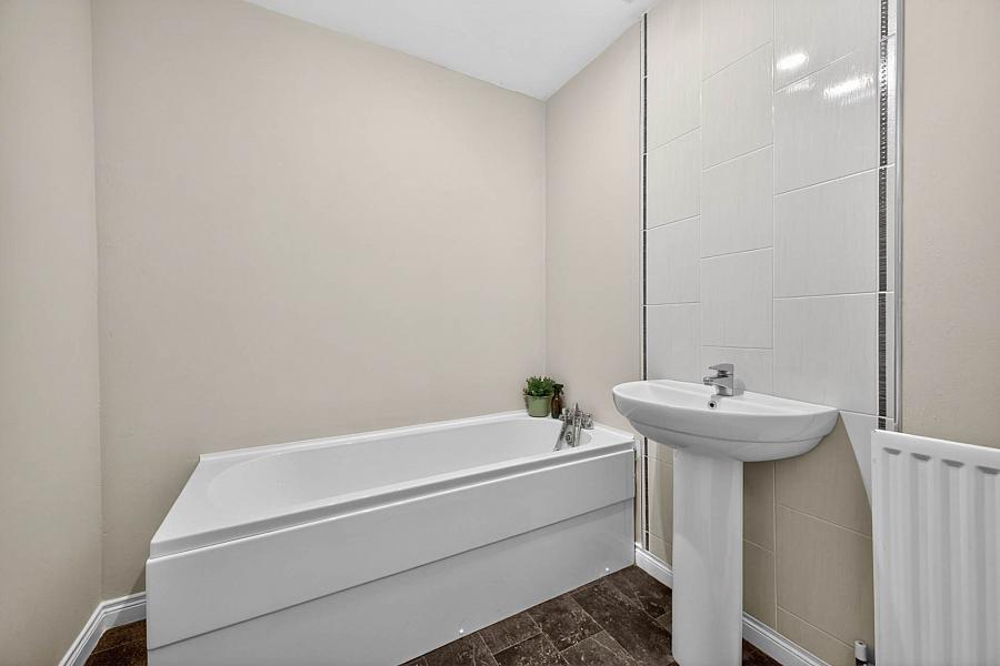 76 Wellington Park Avenue