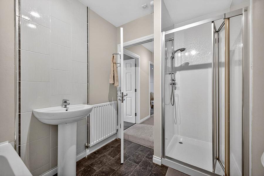 76 Wellington Park Avenue