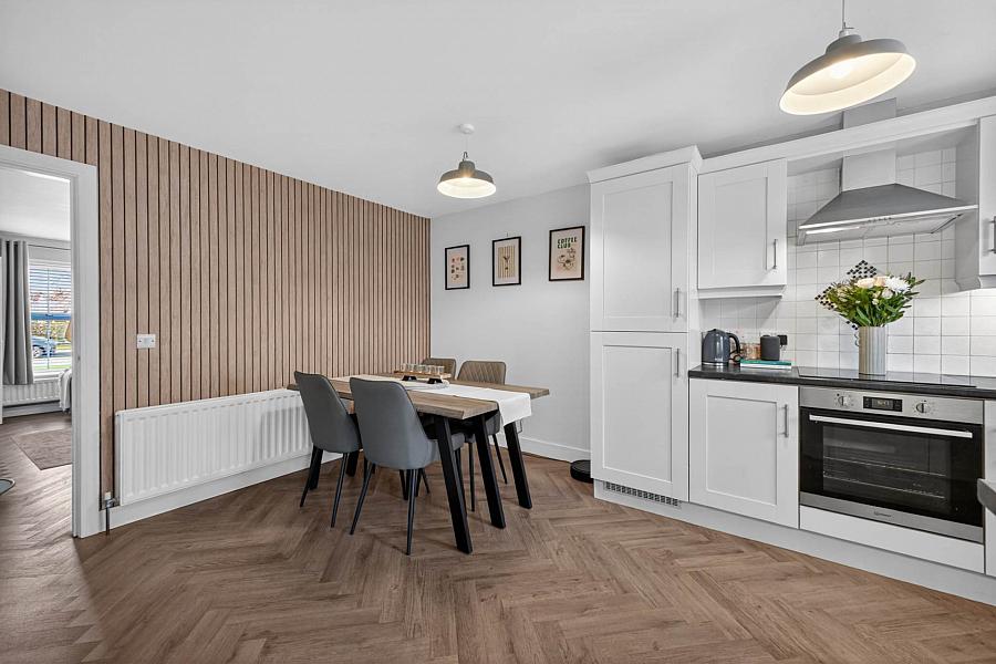 76 Wellington Park Avenue