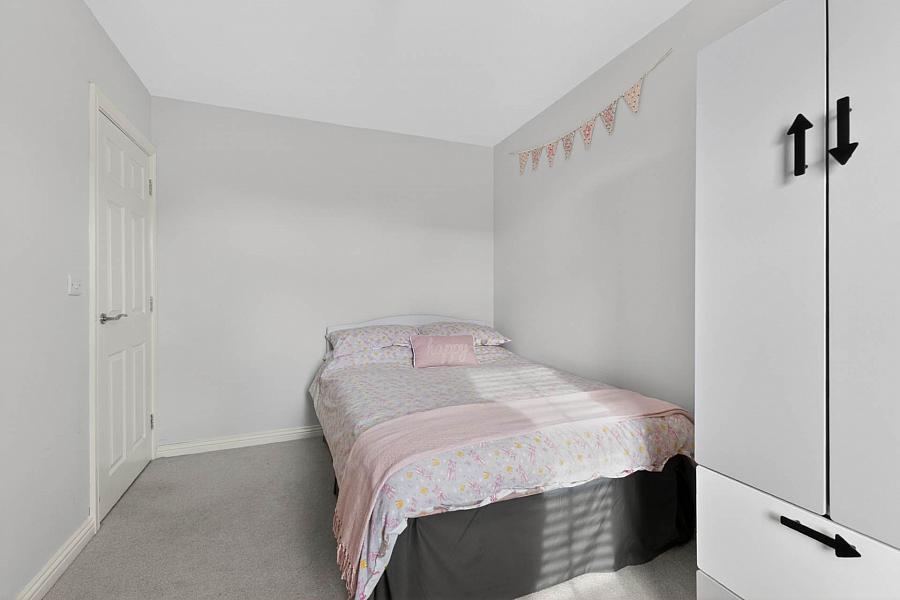 130 Wellington Park Avenue