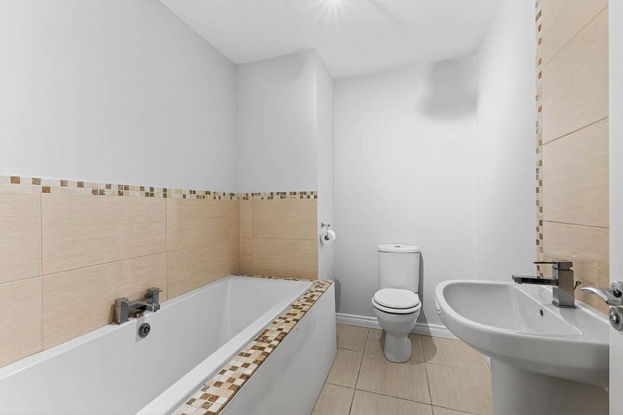 130 Wellington Park Avenue