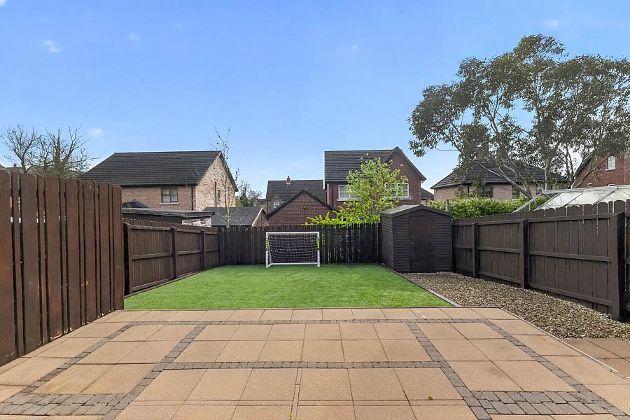 130 Wellington Park Avenue