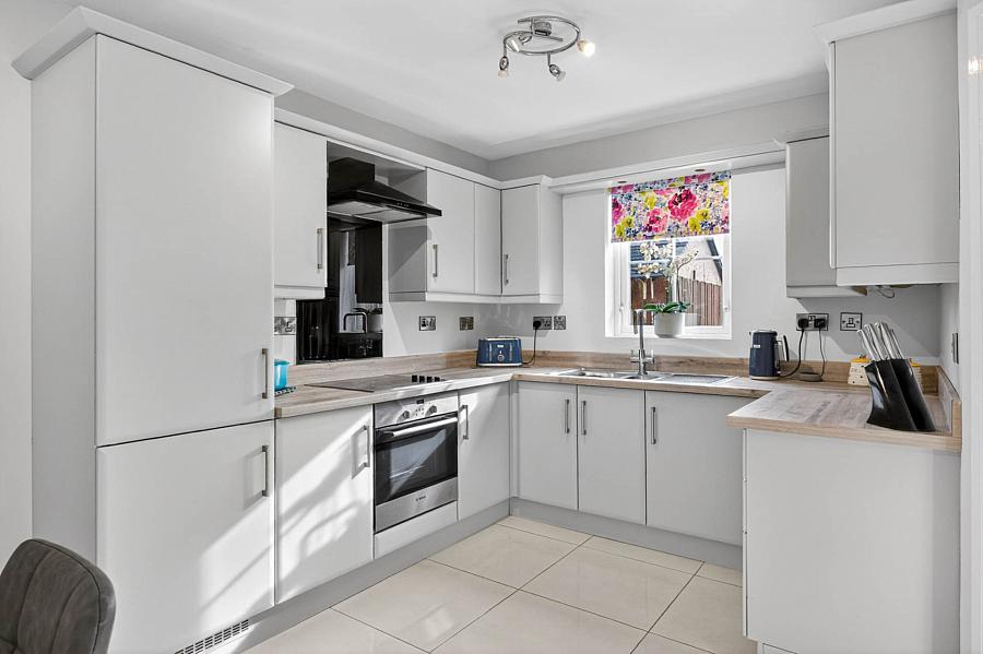 130 Wellington Park Avenue