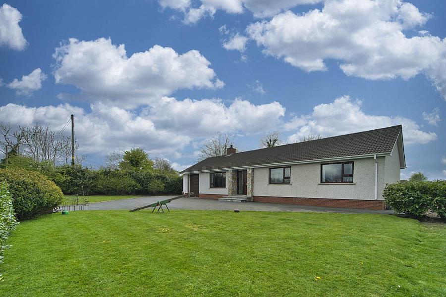 78 Leapoges Road, Dromore, BT25 1EQ