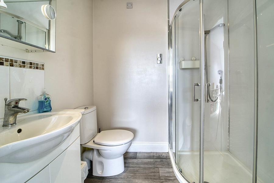 8 Primrose Garden Village