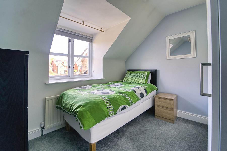 8 Primrose Garden Village