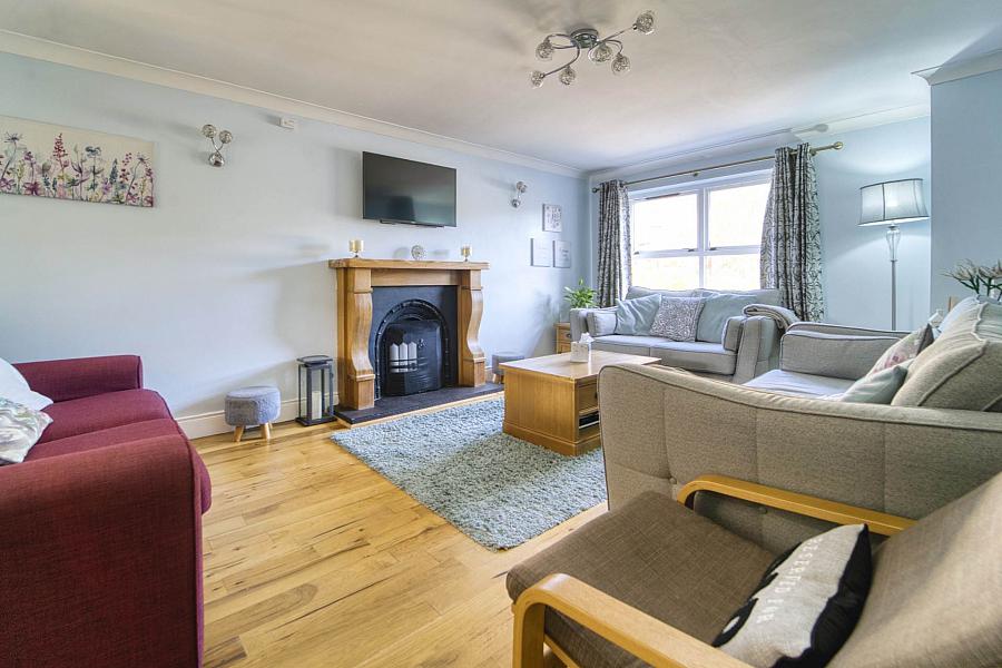 8 Primrose Garden Village