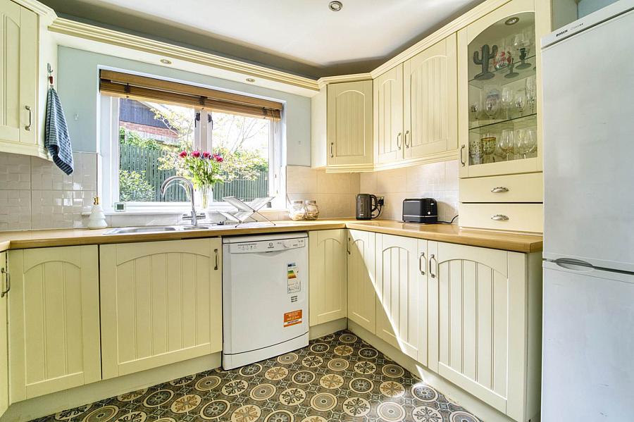 8 Primrose Garden Village