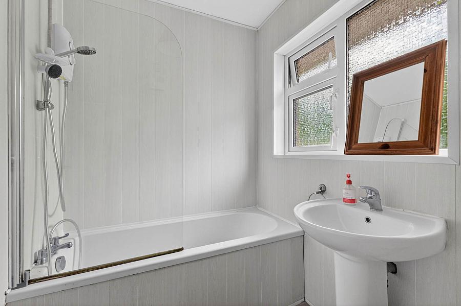 20 Beechdene Gardens