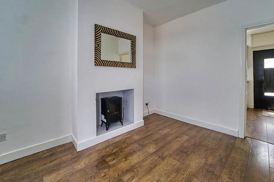 15 Ridgeway Street