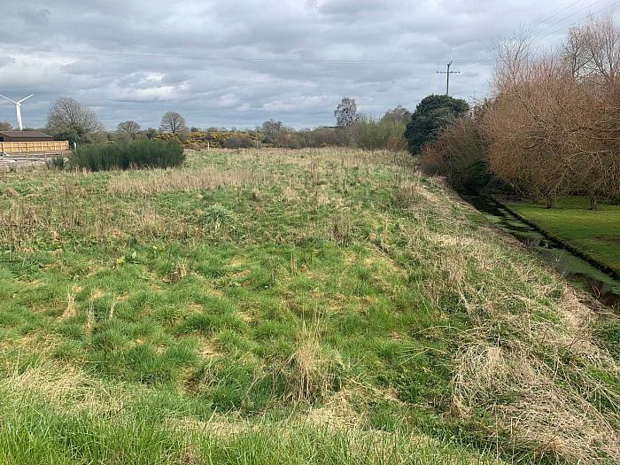 Between 39 Glebe Road & Carricknadarriff Road
