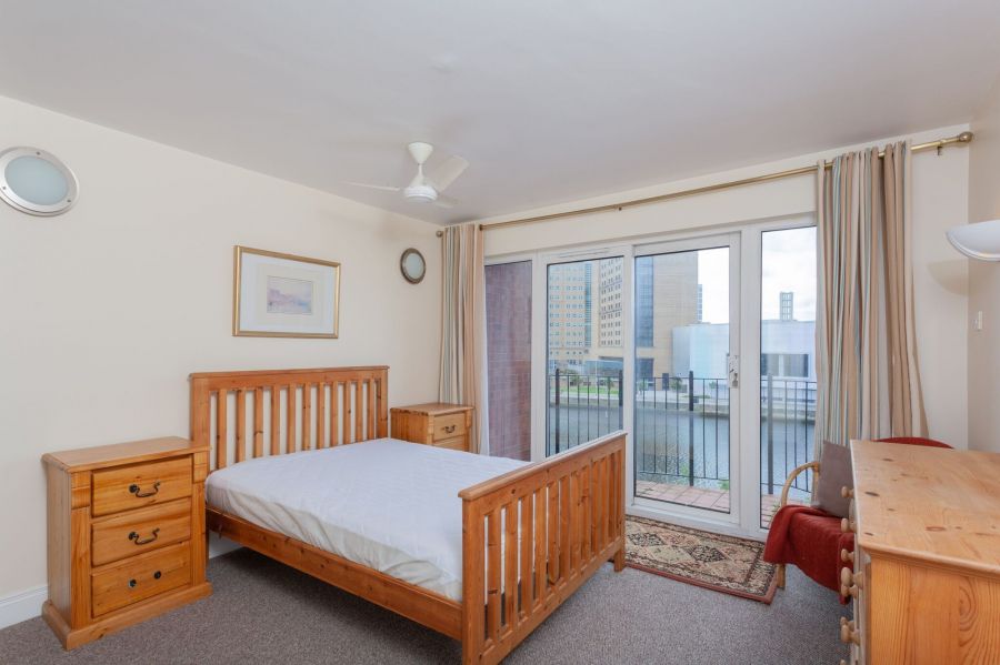 17 Laganview Court