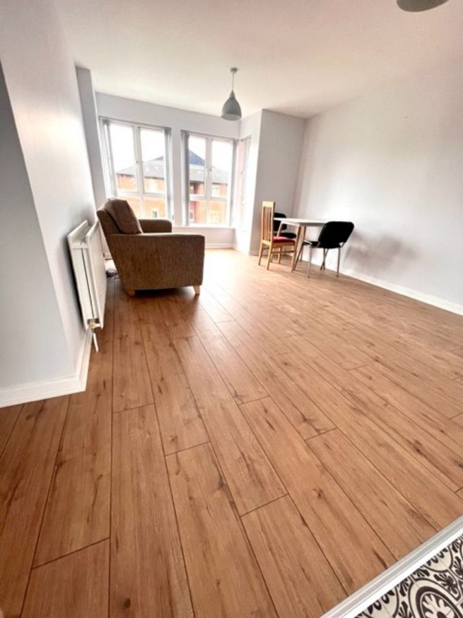 9 Oak Villa