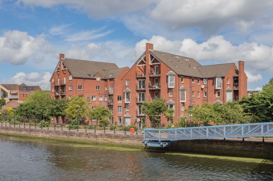 50 Laganview Court, Belfast City Centre, BT5 4AR