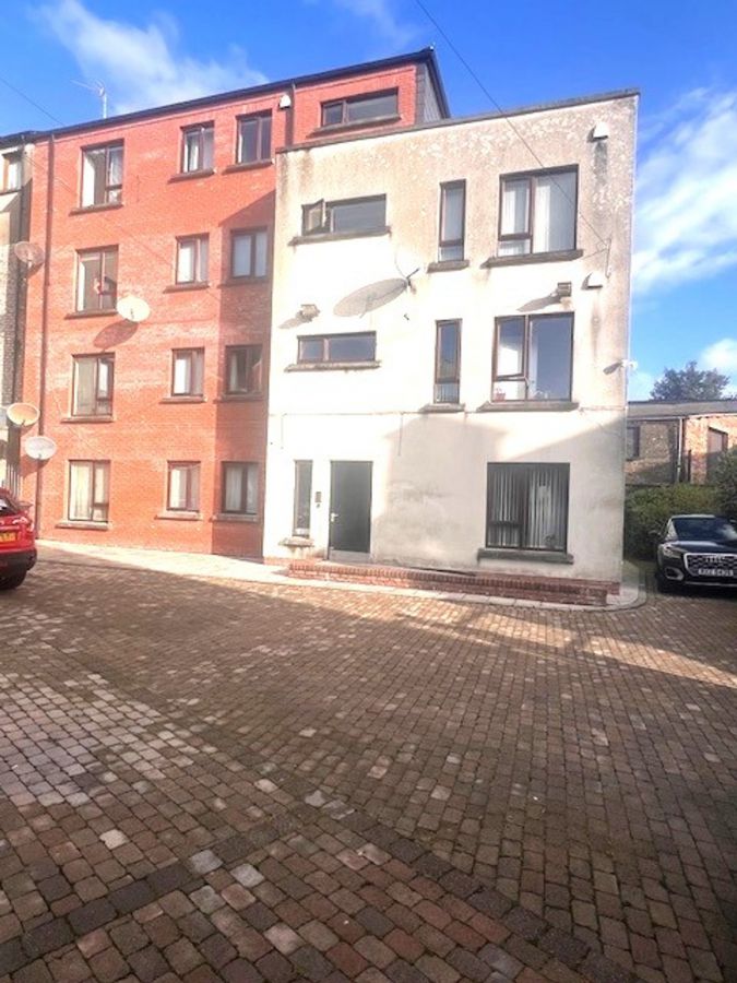 4 Castleton Mews,6 castleton gardens, belfast, BT15 3BY