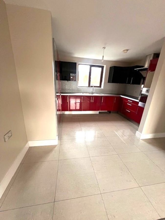 4 Castleton Mews
