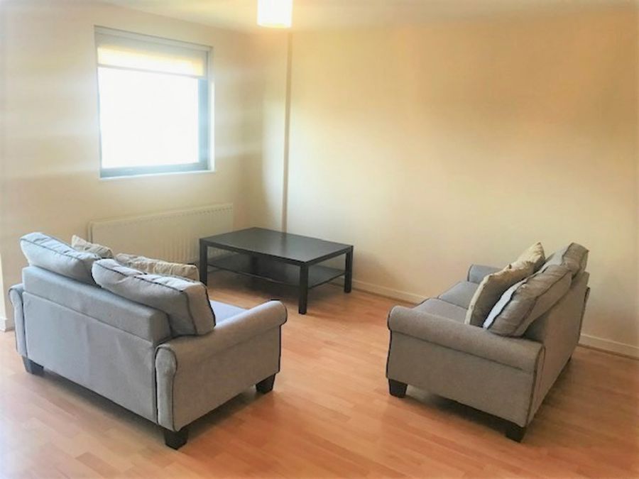 58 17 Queens Square