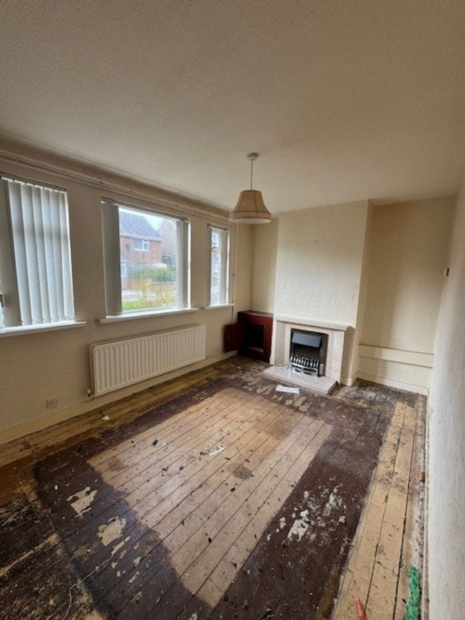221 Joanmount Gardens