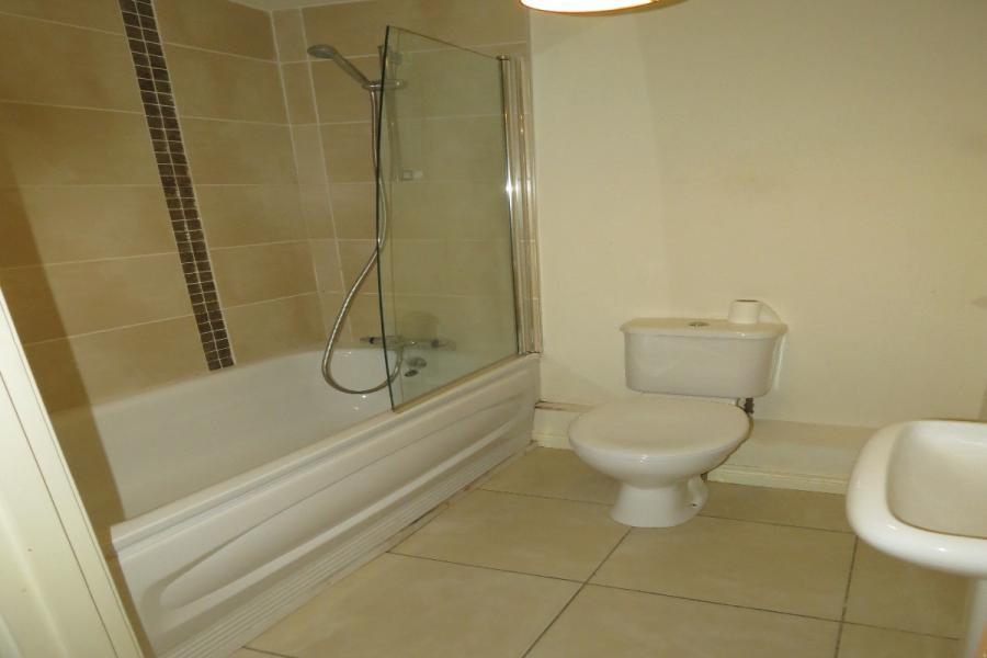 Apartment 40, Titanic Walk Ballymacarrett Road